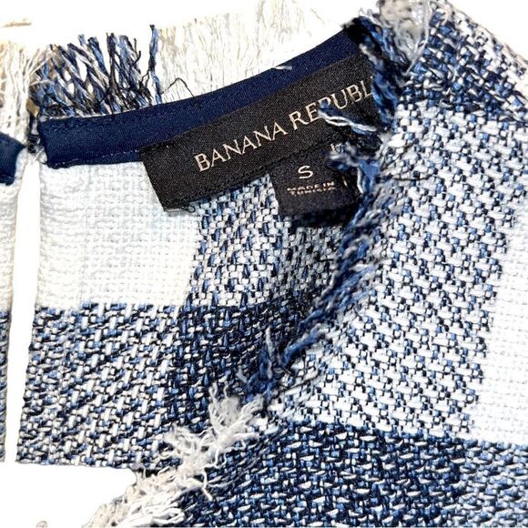 Banana Republic || Top || Small - Picture 4 of 5